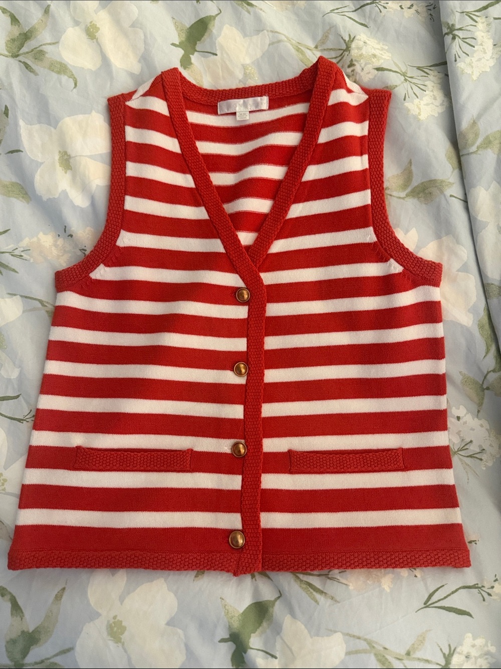 NWOT TAGS Design History Red & White Striped Knit Vest - Women’s